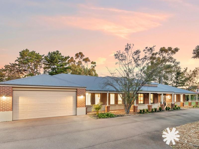 11 Grant Place, Banjup WA 6164