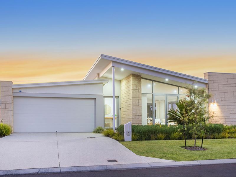 4 Kawana Boulevard, Dunsborough