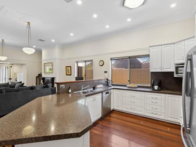 226 Railway Parade, Bayswater WA 6053