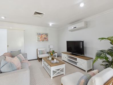 17 Hovea Court, Morley WA 6062
