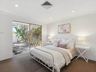 17 Hovea Court, Morley WA 6062