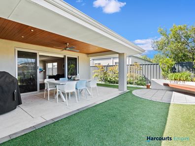 7 Sonnet Close, Woodlands WA 6018