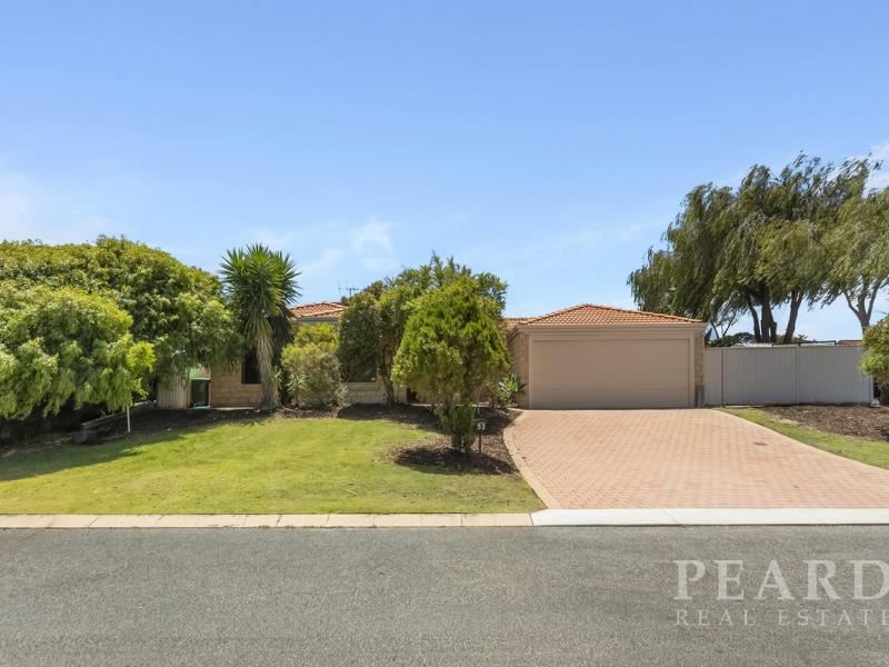 53 Combewood Loop, Carramar