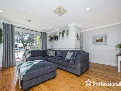 3 Malu Close, Ballajura WA 6066