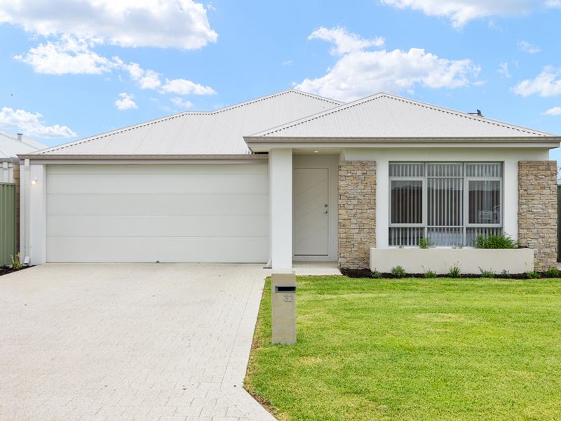 32 Wongin Boulevard, Henley Brook WA 6055