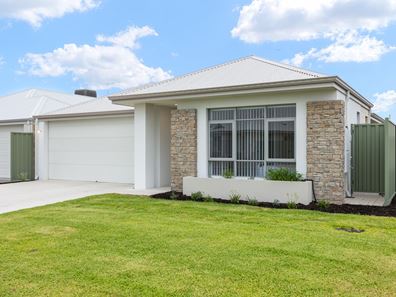32 Wongin Boulevard, Henley Brook WA 6055