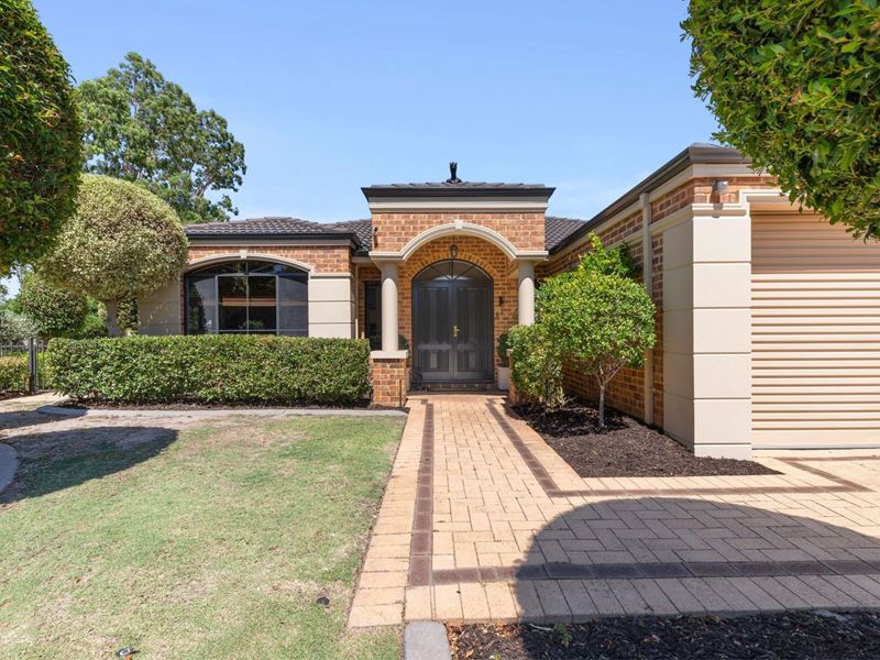 2 Buvelot Turn, Southern River WA 6110