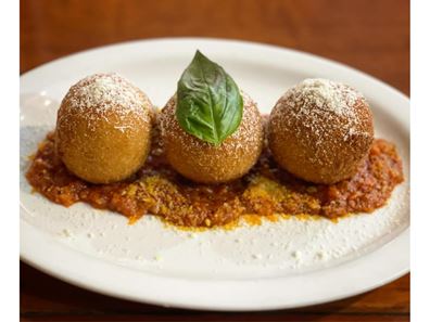 Food/Hospitality - Lunch Bar and Unique Exclusive Wholesale Business in One