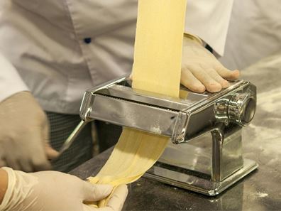 Food/Hospitality - Lunch Bar and Unique Exclusive Wholesale Business in One