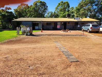 33 Edward Place, Muchea WA 6501
