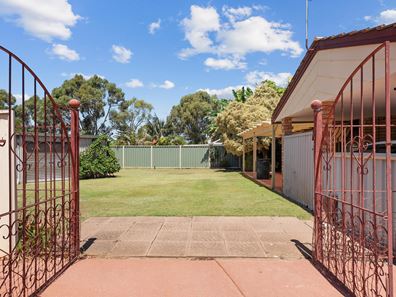 10 Canterbury Mews, Port Kennedy WA 6172