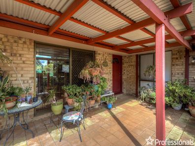 1 Armour Way, Lesmurdie WA 6076