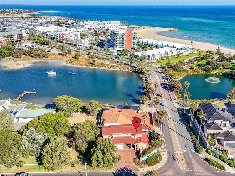 2/72 Ormsby Terrace, Mandurah