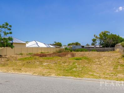 56 Lake Street, Rockingham WA 6168