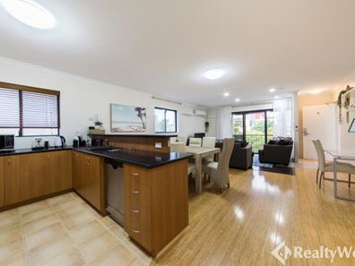 9/14 Forrest Avenue, East Perth WA 6004