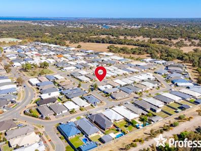 17 Dutton Gardens, South Yunderup WA 6208