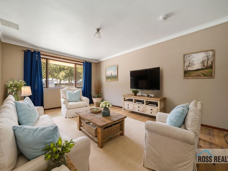 11 Avignon Way, Beechboro