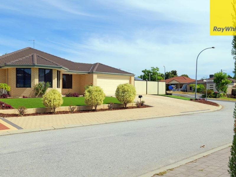 19 Yale Place, Marangaroo WA 6064