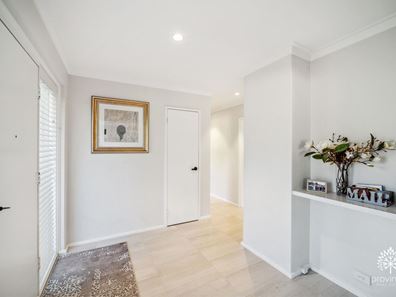 7 Rosemount Terrace, Lesmurdie WA 6076
