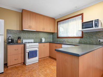 8 Edgar Street, South Kalgoorlie WA 6430