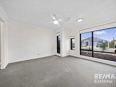 59 Horticulture Gardens, Banksia Grove WA 6031