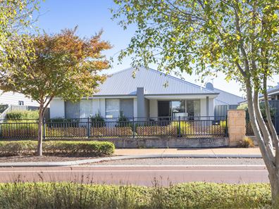 17 Mackerel Avenue, Vasse WA 6280