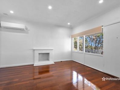 339 Banksia Street, Rangeway WA 6530