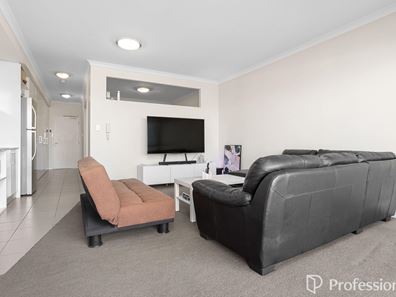 309/25 Malata Crescent, Success WA 6164