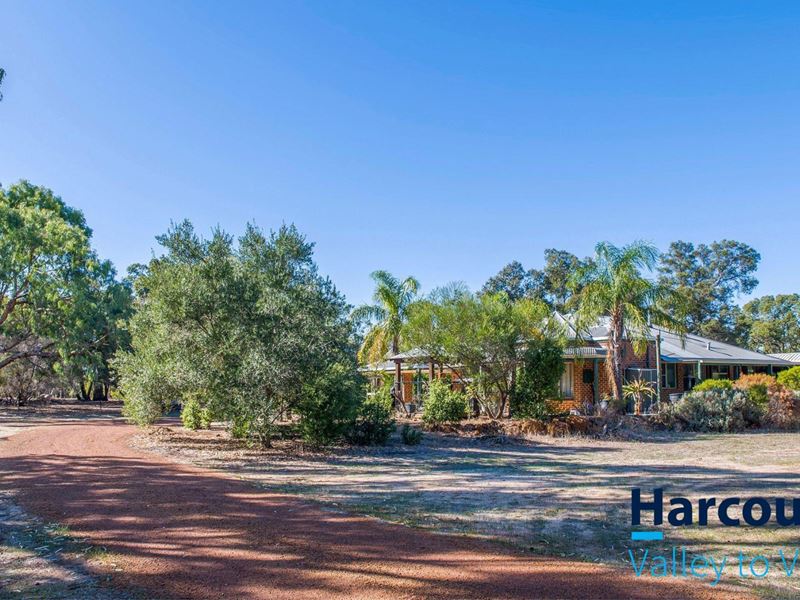86 Hereford Way, Lower Chittering WA 6084