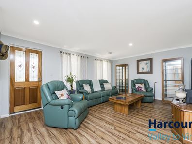 86 Hereford Way, Lower Chittering WA 6084