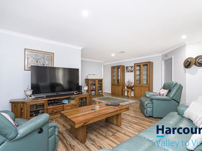 86 Hereford Way, Lower Chittering WA 6084