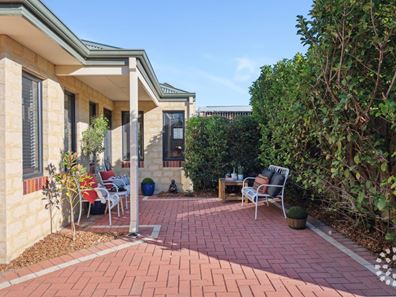 78A Bromley Road, Hilton WA 6163