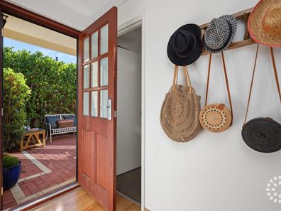 78A Bromley Road, Hilton WA 6163