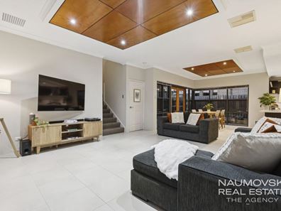 7B Kimbara Street, Nollamara WA 6061