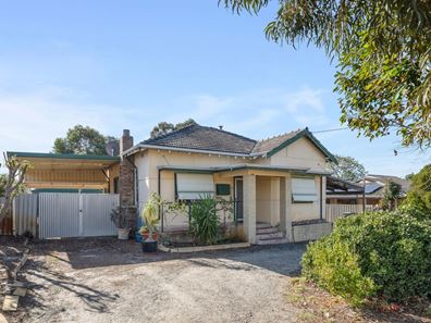 130 Crandon Street, Gosnells WA 6110