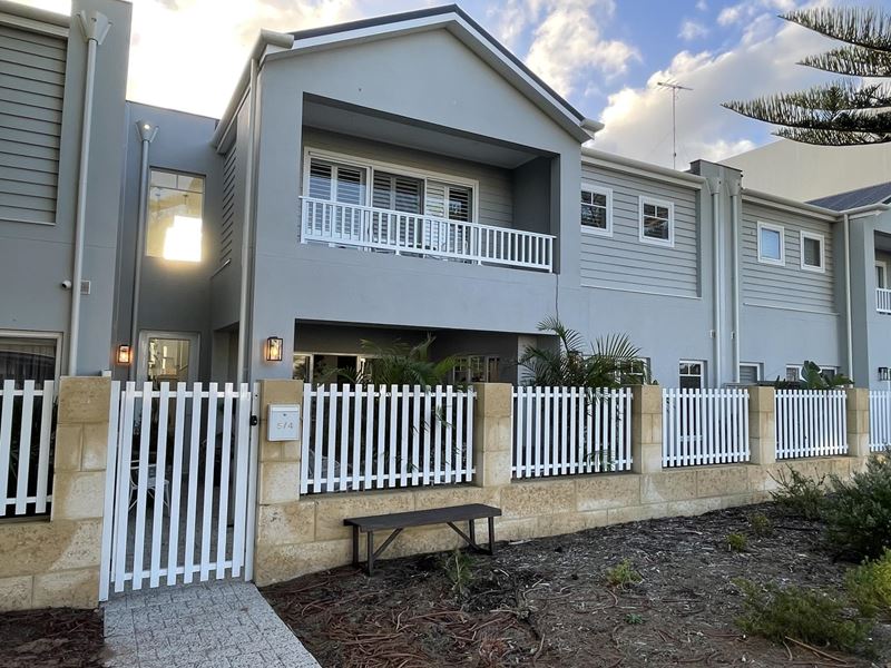 5/4 Tasker  Street, Halls Head WA 6210