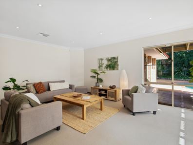 5 Dux Court, Duncraig WA 6023