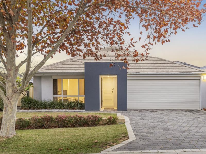 5 Lantern Way, Clarkson
