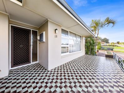 12 Barrington Street, Spearwood WA 6163