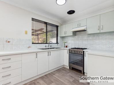26 McKean Way, Parmelia WA 6167