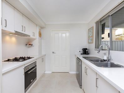 1/173 Surrey Road, Rivervale WA 6103