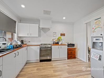 59 A & B Kenny Crescent, Rangeway WA 6530