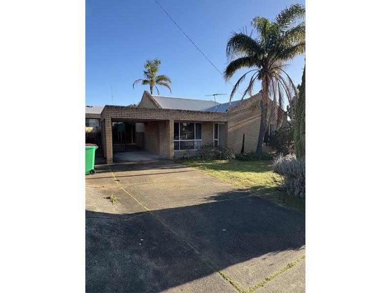 12a Coote Place, Usher WA 6230