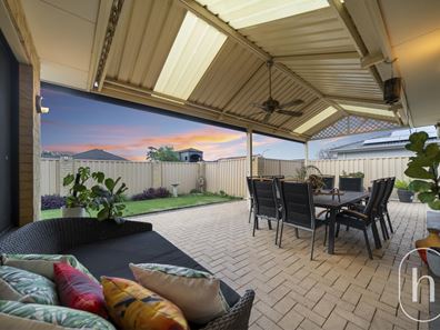 1 Portchester Drive, Darch WA 6065