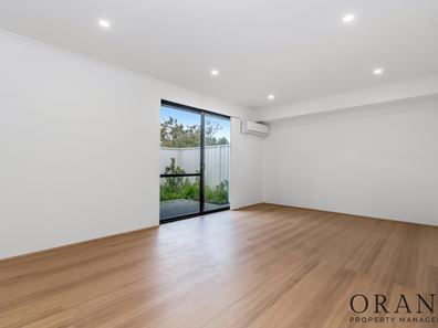 9/12 Seaton Place, Girrawheen WA 6064