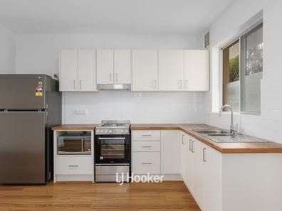 6/11B Wittenoom Street, Bunbury WA 6230