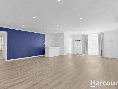 35 Brecknock Way, Girrawheen WA 6064