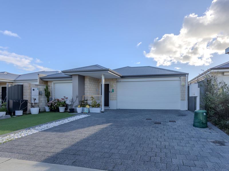 8 Butterleaf Avenue, Yanchep
