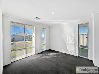 21 Acacia Way, Sinagra WA 6065