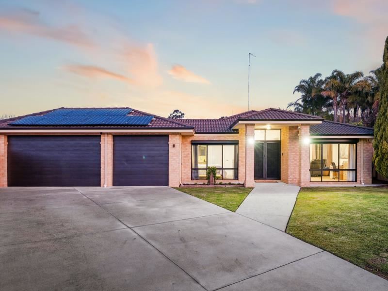 11 Daylesford Elbow, Jane Brook WA 6056